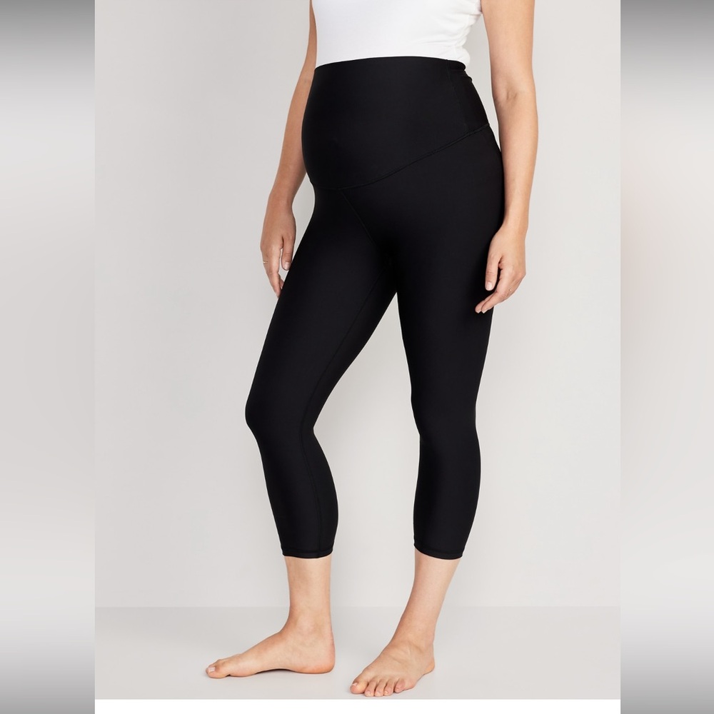 Maternity Full Panel 4-Way Stretch Capris Leggings